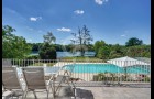 Grande maison rénovée au bord de la Seine avec piscine